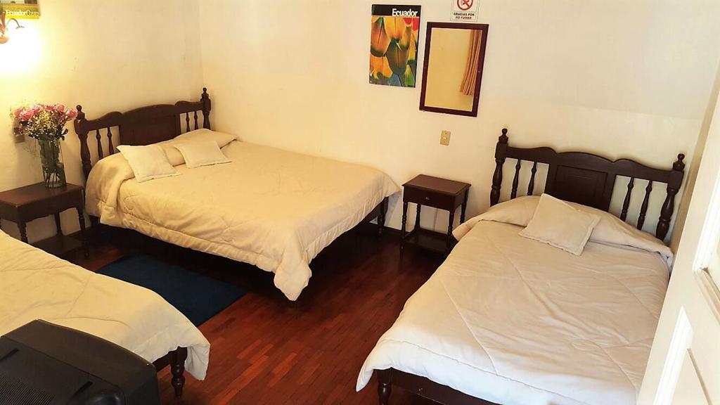 Hotel Europa Alausí エクステリア 写真