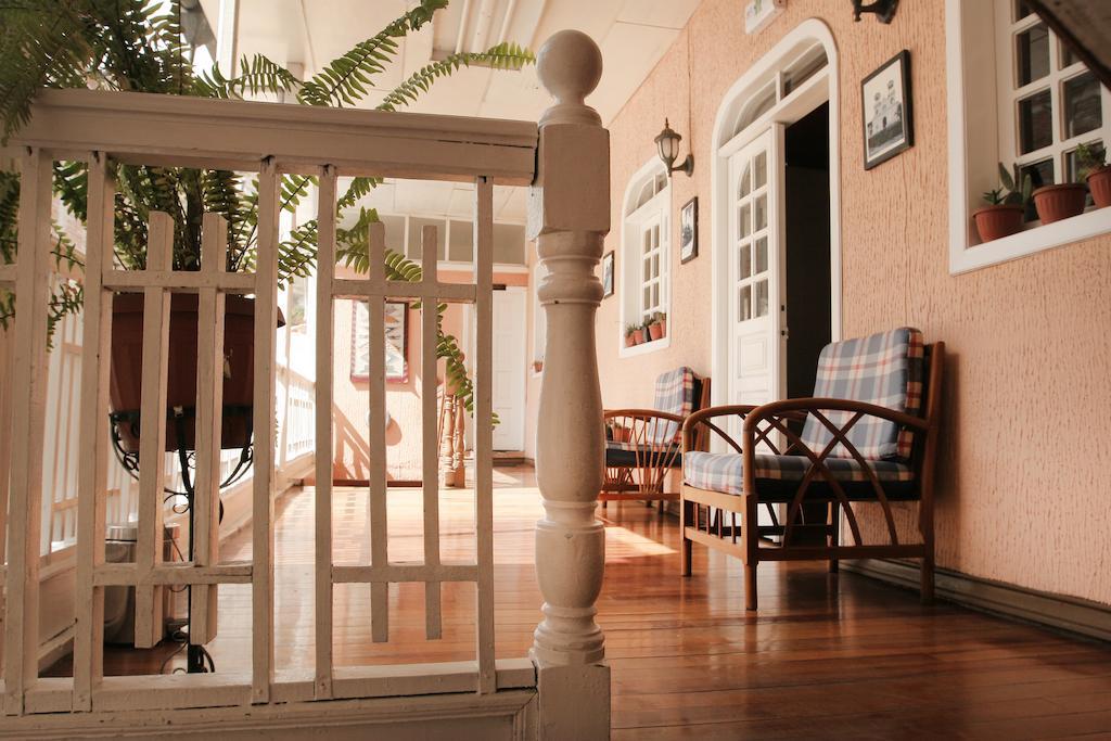 Hotel Europa Alausí エクステリア 写真