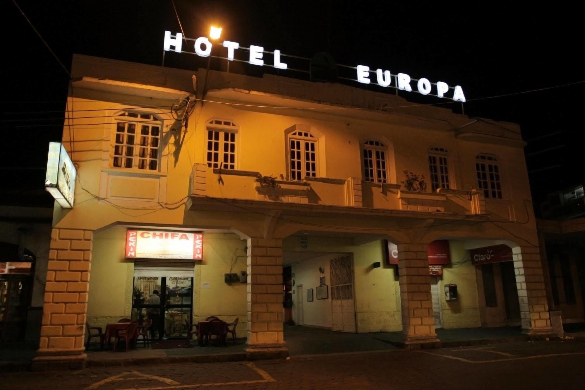 Hotel Europa Alausí エクステリア 写真